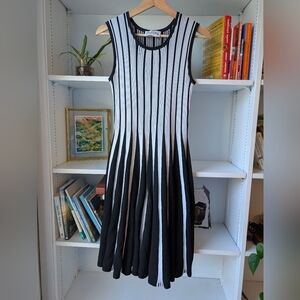 Vintage Joseph Ribkoff Monochrome Striped Knit Dress Sleeveless Size Large Party